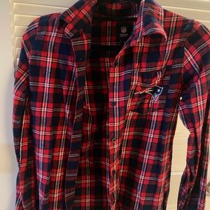 Women’s NFL Team Patriots Plaid Button Down
